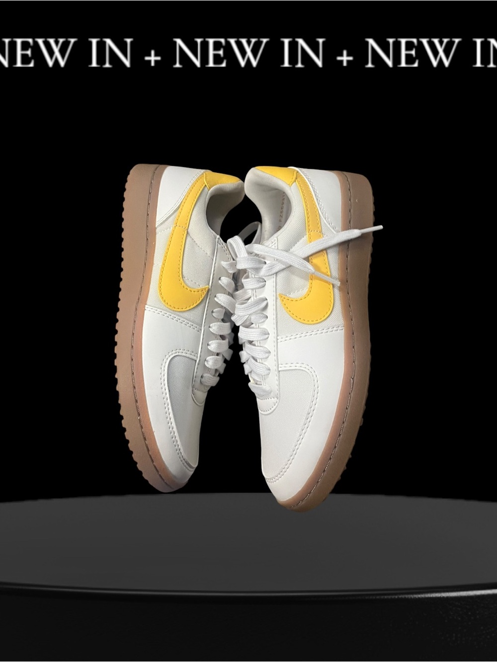 Nwob Nike Women's White Yellow Gum-Soled Athletic Sneakers